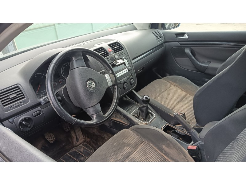 volkswagen golf v (1k1) del año 2007