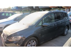 VOLKSWAGEN TOURAN (5T1)