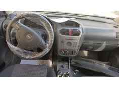 opel corsa c (x01) del año 2004 2