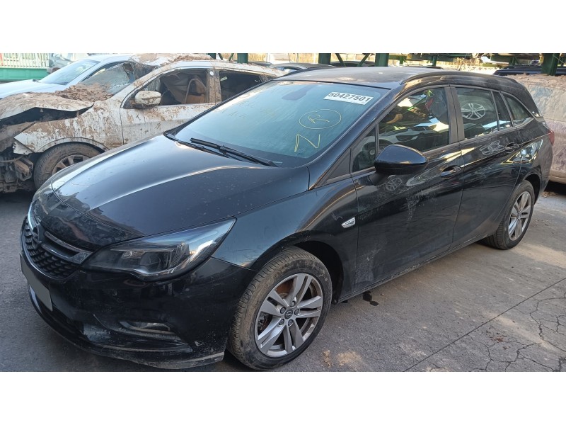 opel astra k sports tourer (b16) del año 2017