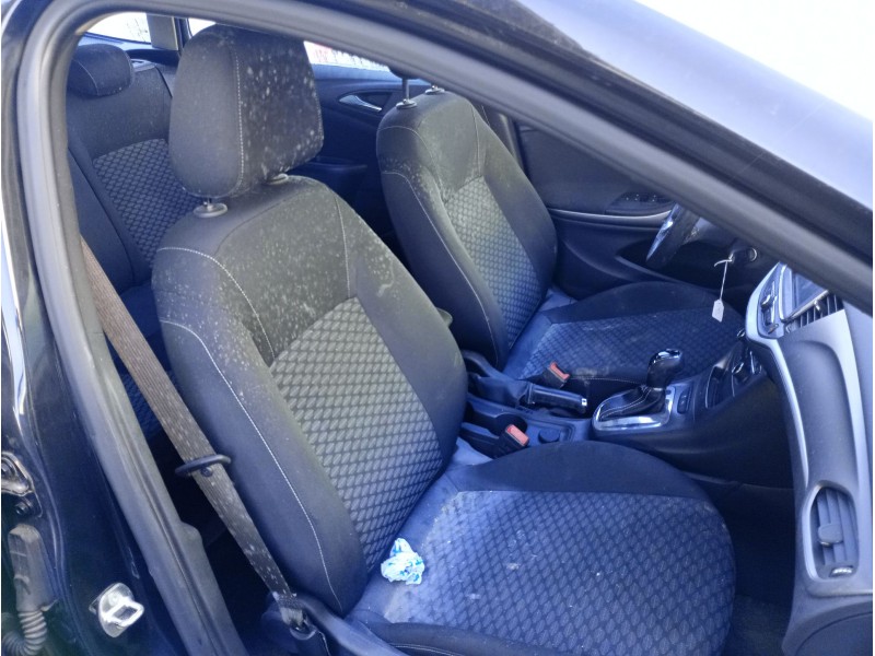 opel astra k sports tourer (b16) del año 2017