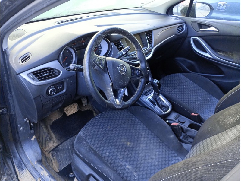 opel astra k sports tourer (b16) del año 2017
