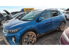 kia stonic (yb) del año 2024 2