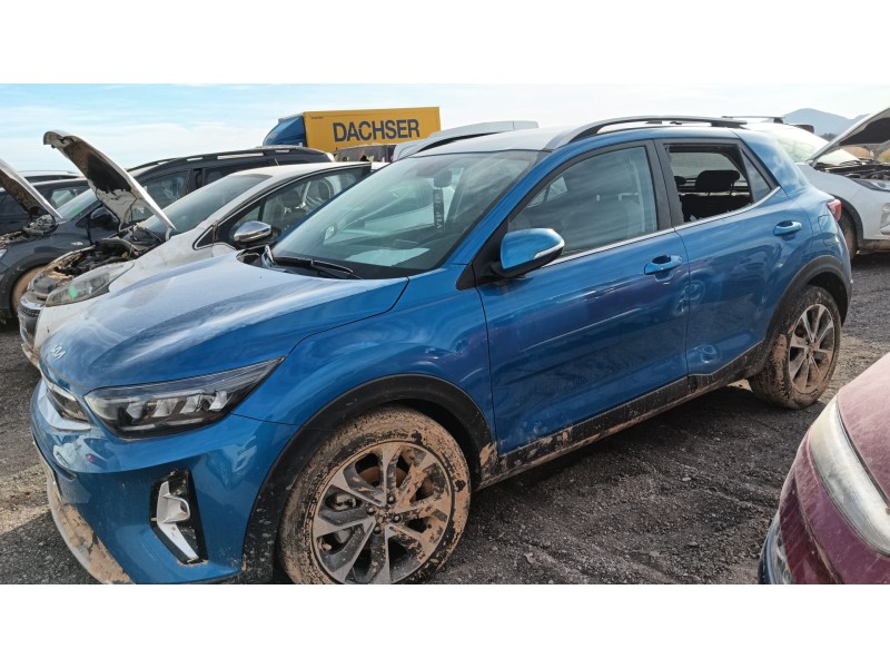 kia stonic (yb) del año 2024