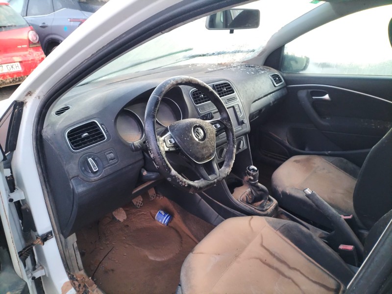 volkswagen polo v (6r1, 6c1) del año 2017