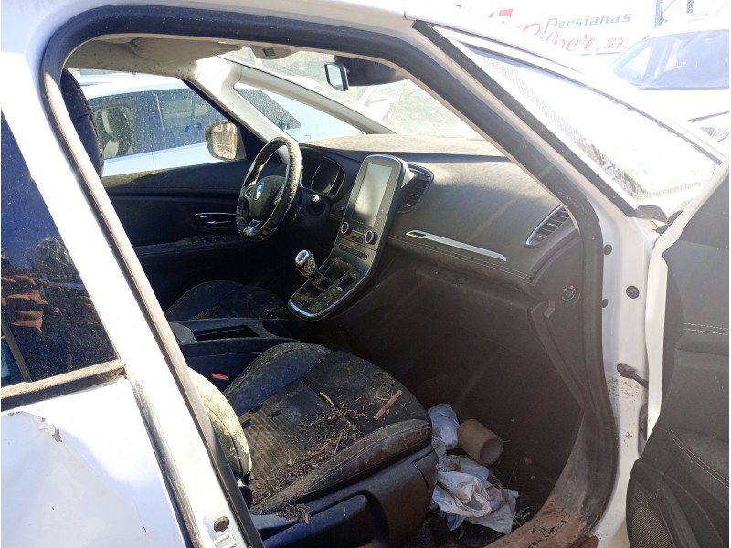 renault scénic iv (j9_) del año 2017