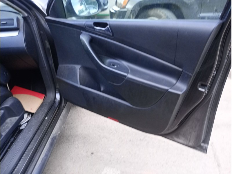 volkswagen passat b6 variant (3c5) del año 2007