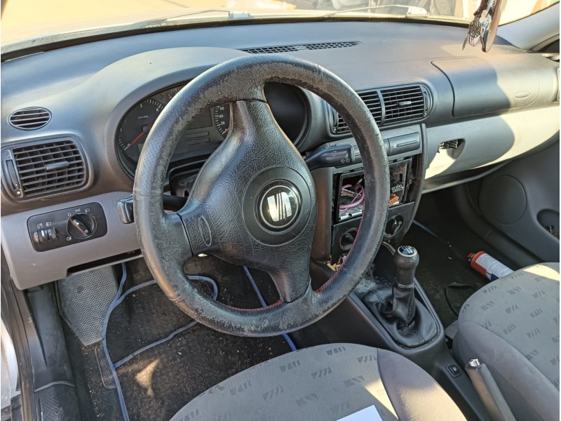 seat leon (1m1) del año 2001