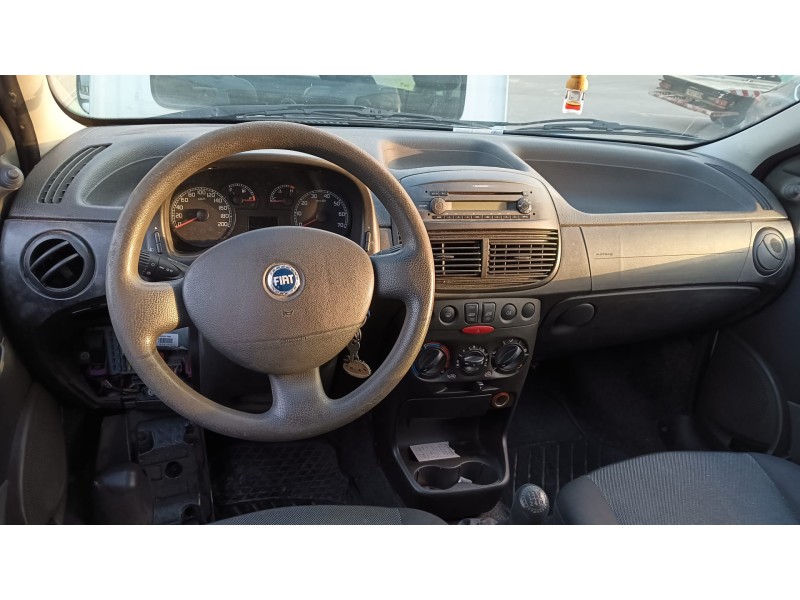 fiat punto (188_) del año 2007