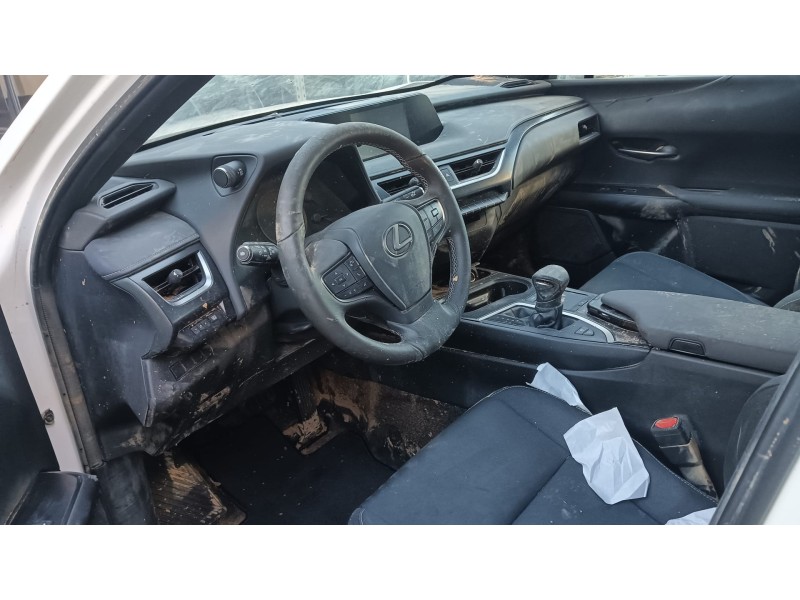 lexus ux (_aa1_, _ah1_, _ma1_) del año 2021