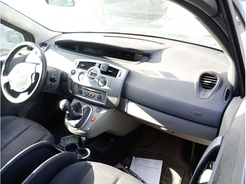 renault scénic ii (jm0/1_) del año 2009