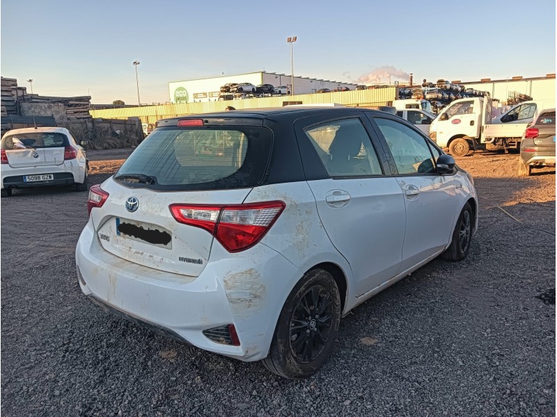 toyota yaris (_p13_) del año 2020