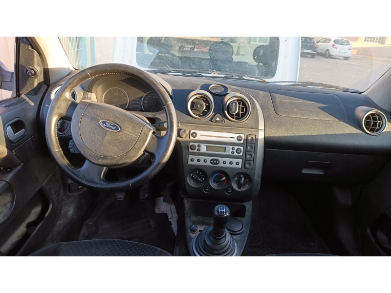 ford fiesta v (jh_, jd_) del año 2003