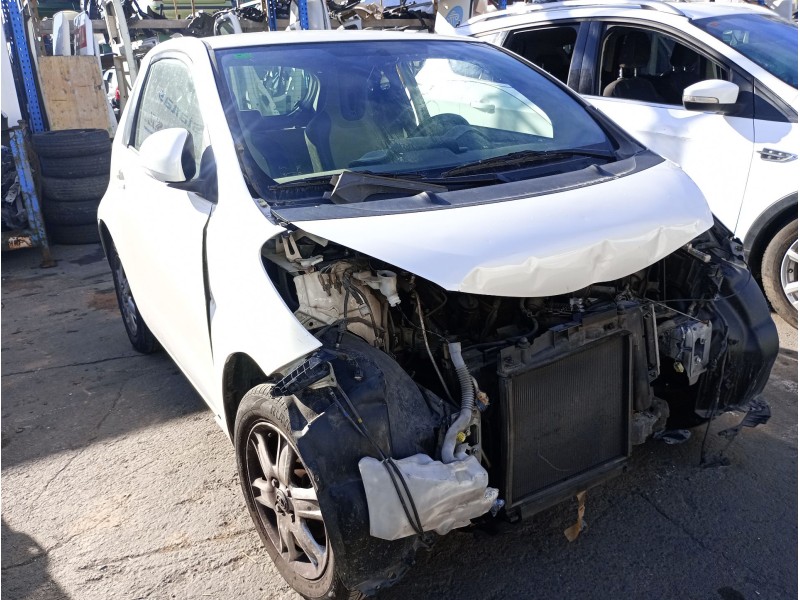 toyota iq (_j1_) del año 2010