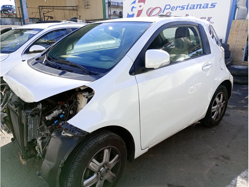 toyota iq (_j1_) del año 2010