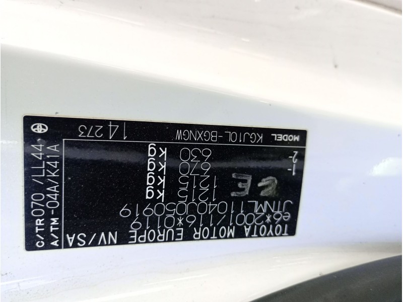 toyota iq (_j1_) del año 2010