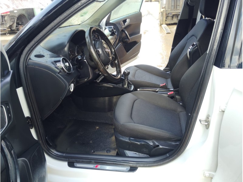 audi a1 sportback (8xa, 8xf) del año 2017