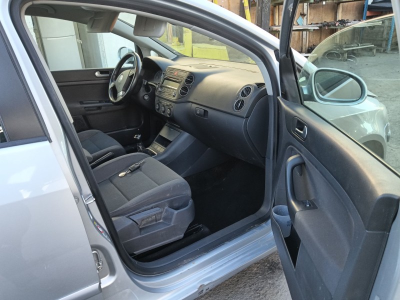 volkswagen golf plus v (5m1, 521) del año 2008