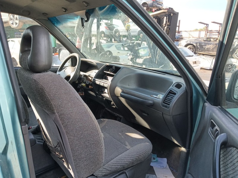 nissan terrano ii (r20) del año 1993