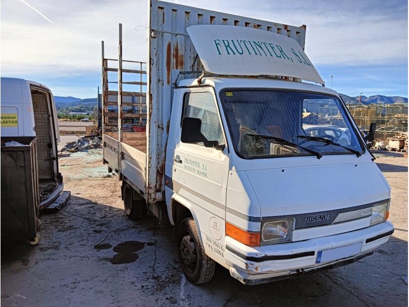 nissan trade caja/chasis del año 1992