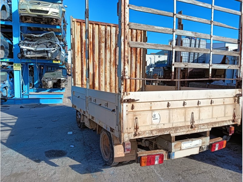 nissan trade caja/chasis del año 1992