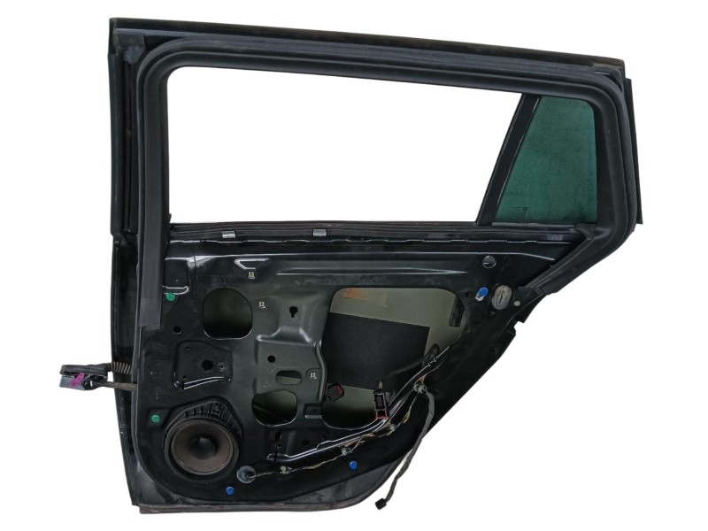 Recambio de puerta trasera derecha para opel insignia a sports tourer (g09) 2.0 cdti (35) referencia OEM IAM 22796348  