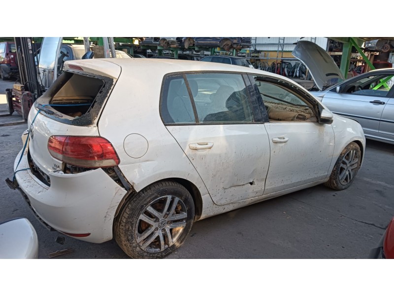 volkswagen golf vi (5k1) del año 2011
