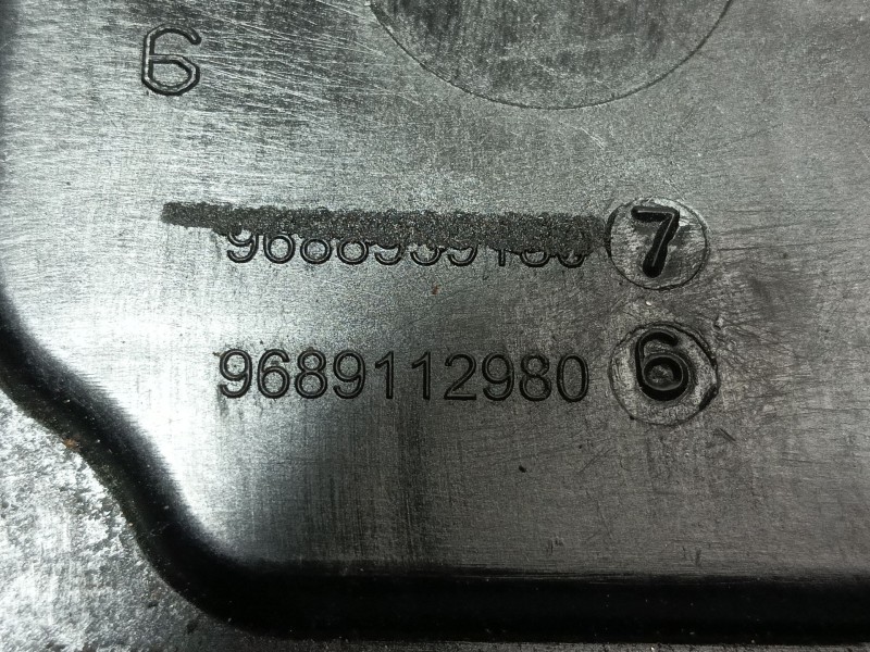 Recambio de tapa balancines para ford c-max trend referencia OEM IAM 9689112980  