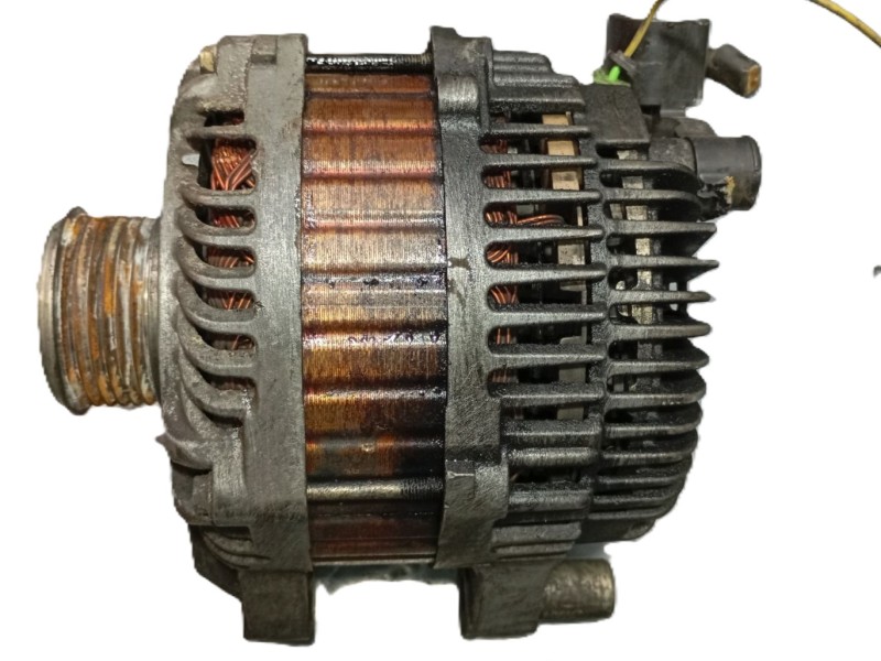 Recambio de alternador para peugeot 407 sw (6e_, 6d_) 2.0 hdi 135 referencia OEM IAM 0  