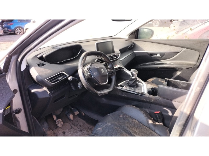 peugeot 3008 ii suv (mc_, mr_, mj_, m4_) del año 2020