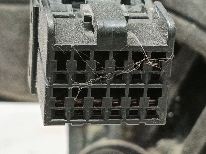 Recambio de retrovisor izquierdo para chrysler voyager iv (rg, rs) 2.4 referencia OEM IAM 4894413AD  