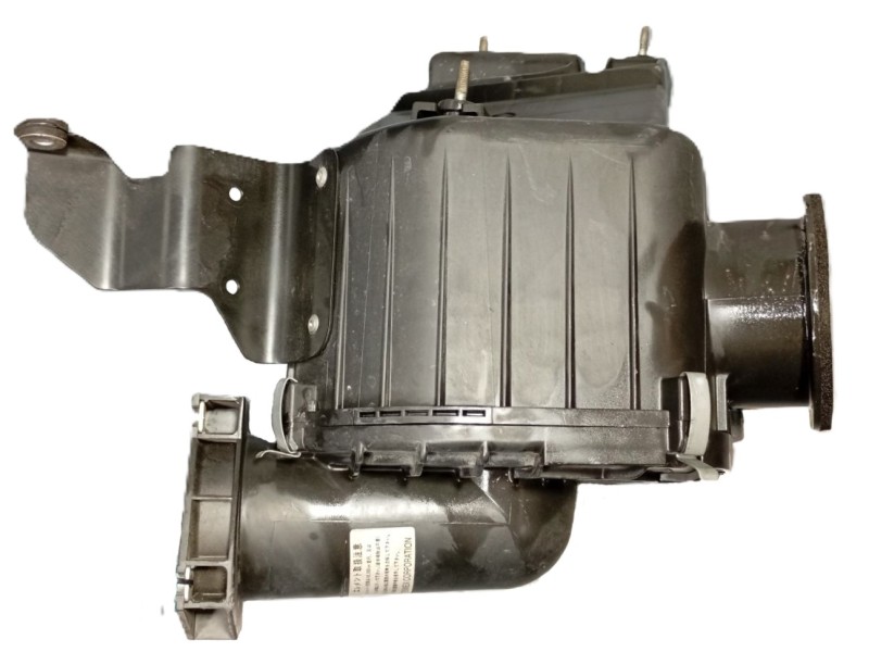 Recambio de filtro aire para nissan patrol gr v wagon (y61) 3.0 dti referencia OEM IAM 16500VC100  