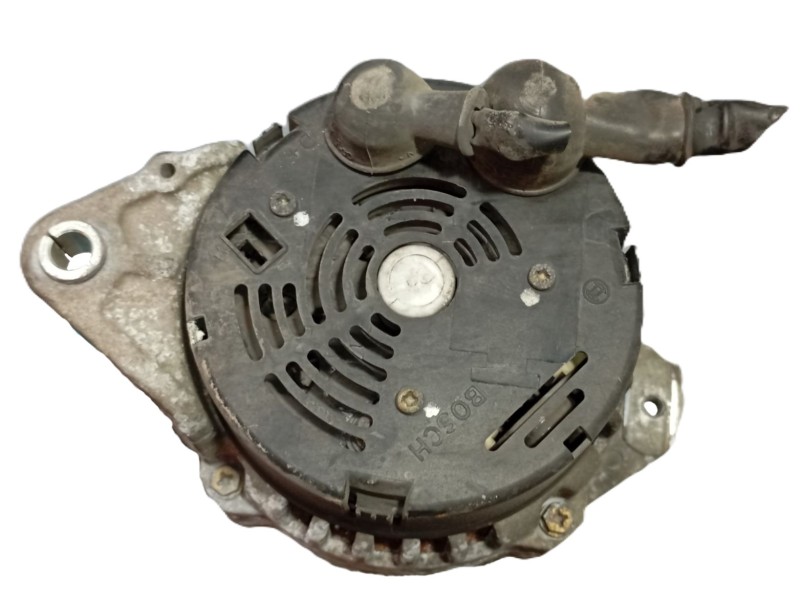 Recambio de alternador para nissan terrano ii (r20) 2.7 tdi 4wd referencia OEM IAM 231007F001 0123310051 