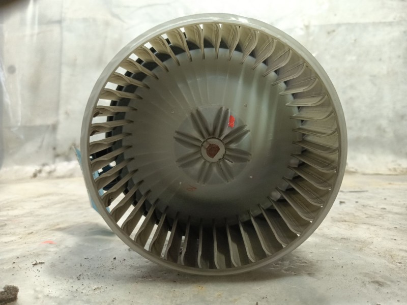 Recambio de motor calefaccion para toyota avensis sedán (_t25_) 1.8 (zzt251_) referencia OEM IAM 8710302080  