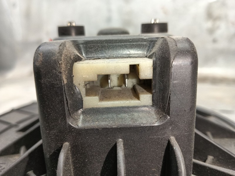 Recambio de motor calefaccion para renault master iii furgoneta (fv) 2.3 dci 130 fwd (fv0m, fv0y) referencia OEM IAM 7701068976 