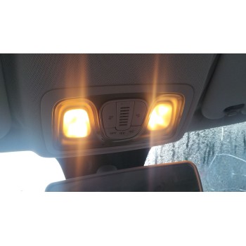LUZ INTERIOR DELANTERA CENTRAL 0000735603568 