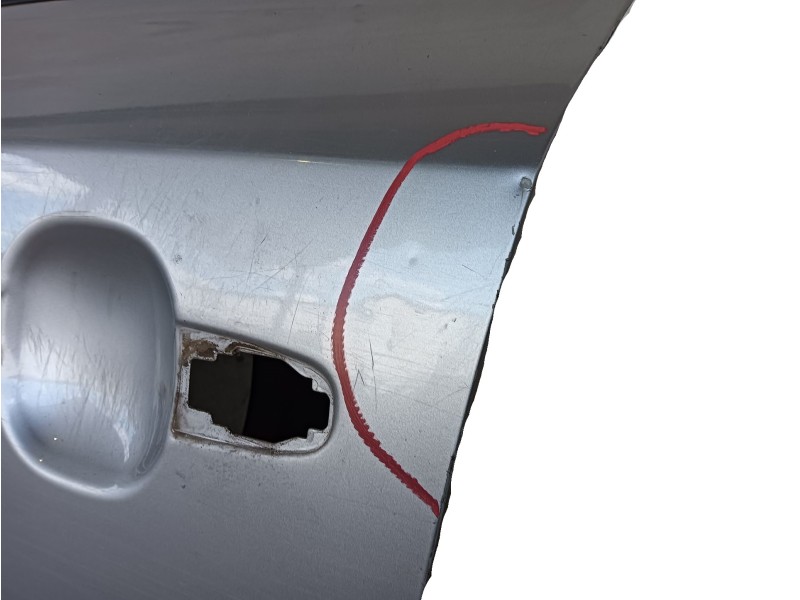 Recambio de puerta delantera izquierda para kia cee´d sw (ed) 1.6 referencia OEM IAM   