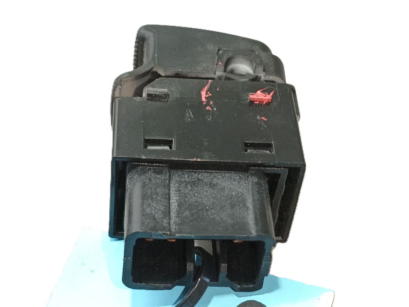 Recambio de mando elevalunas trasero izquierdo para hyundai tucson (jm) 2.0 referencia OEM IAM 935802E050G8  