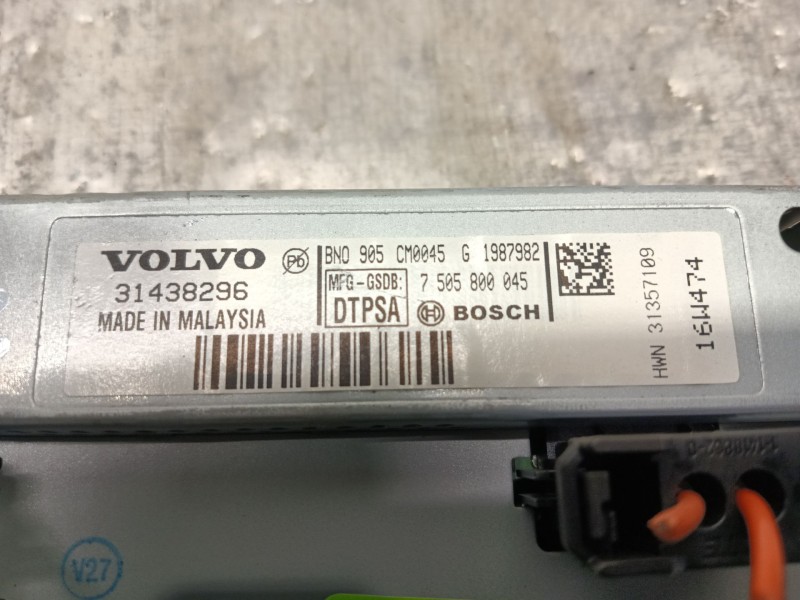 Recambio de pantalla multifuncion para volvo v40 hatchback (525) d2 referencia OEM IAM   