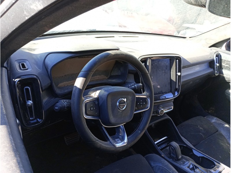 volvo xc40 (536) del año 2019