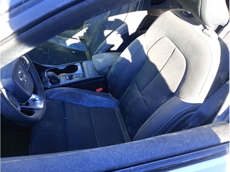 volvo xc40 (536) del año 2019