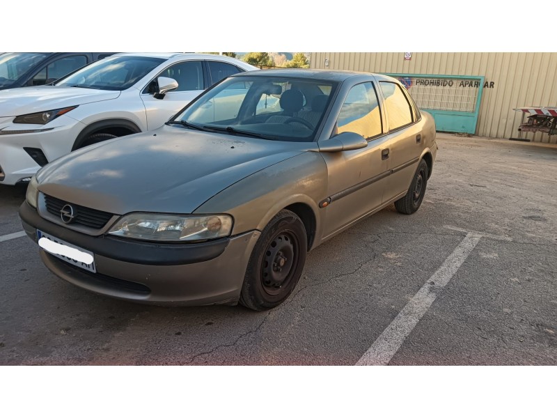 opel vectra b (j96) del año 1995