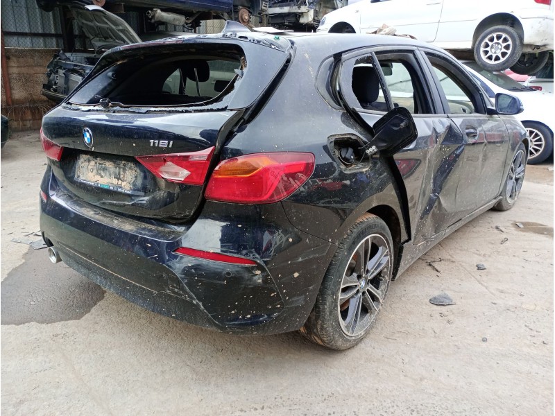 bmw 1 (f40) del año 2020