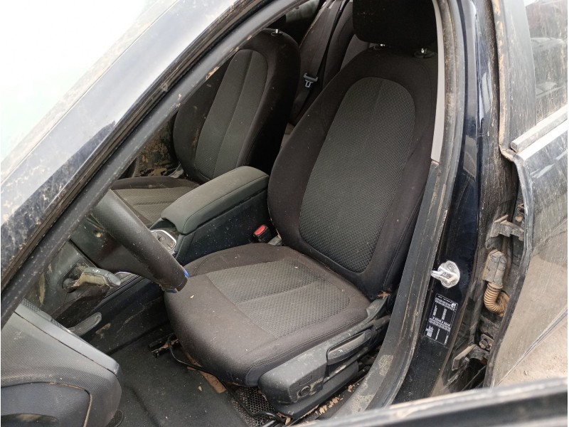 bmw 1 (f40) del año 2020