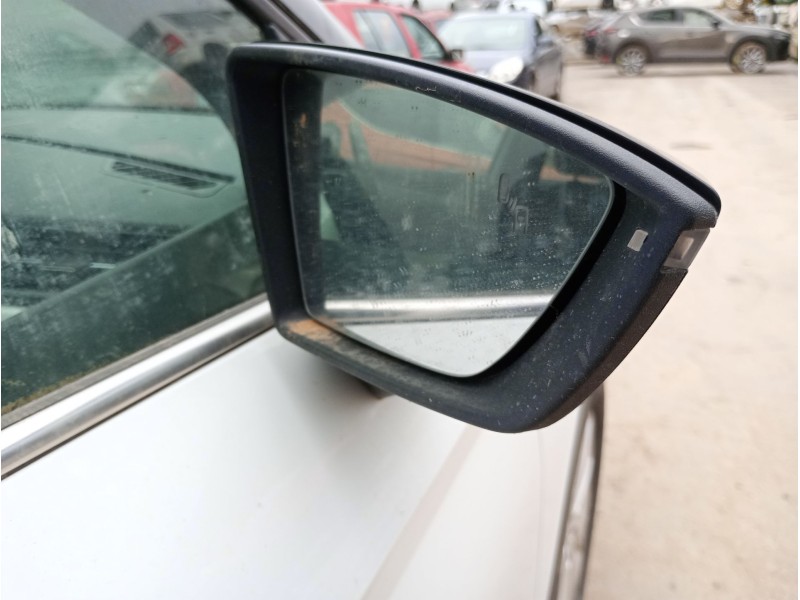 Recambio de retrovisor derecho para seat arona (kj7, kjp) 1.0 tsi referencia OEM IAM   