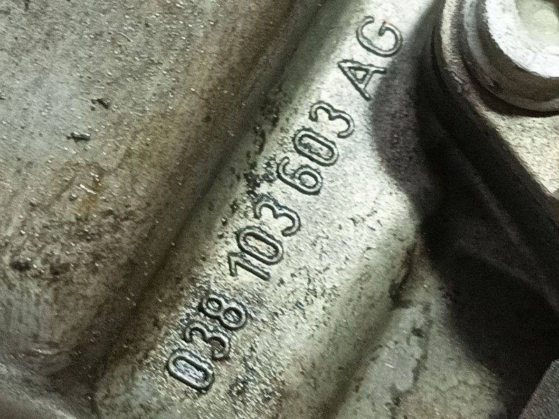 Recambio de carter para audi a3 (8p1) 2.0 tdi 16v referencia OEM IAM 038103603AG  