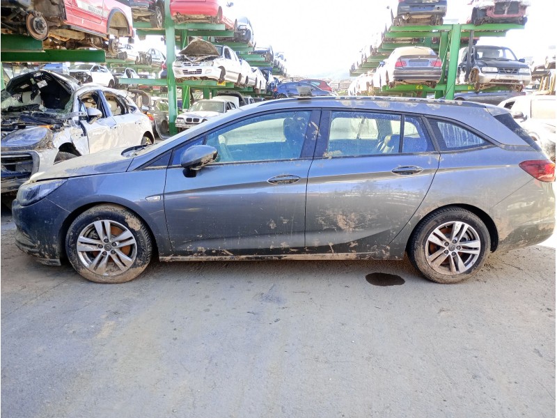 opel astra k sports tourer (b16) del año 2016