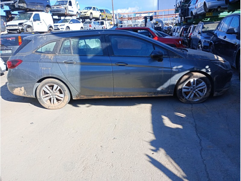 opel astra k sports tourer (b16) del año 2016