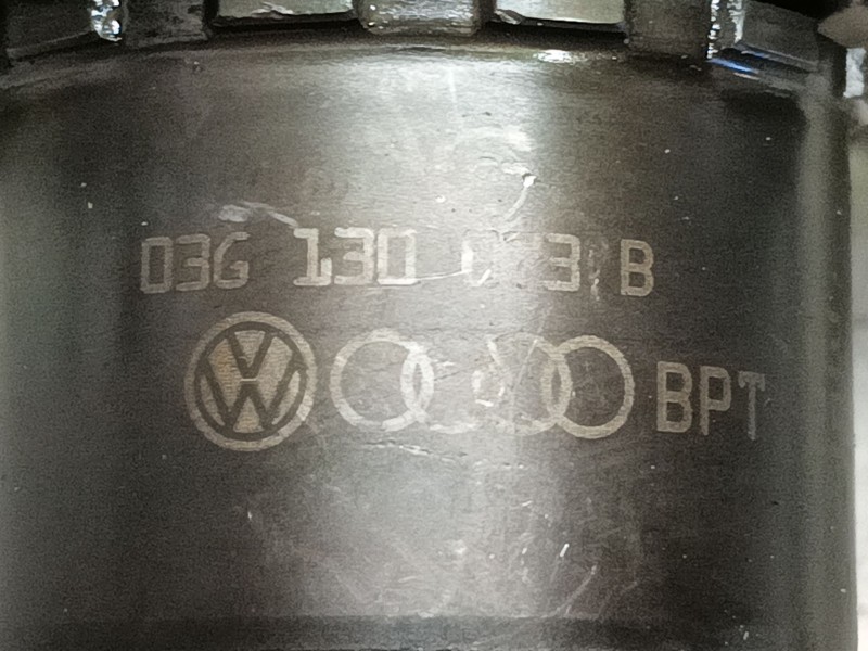 Recambio de inyector para audi a3 (8p1) 2.0 tdi 16v referencia OEM IAM 03G130073BX 03G130073B 