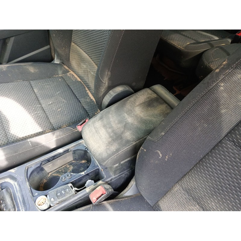 Recambio de apoyabrazos central para volkswagen touran (5t1) 2.0 tdi referencia OEM IAM 5TB863241S82V  